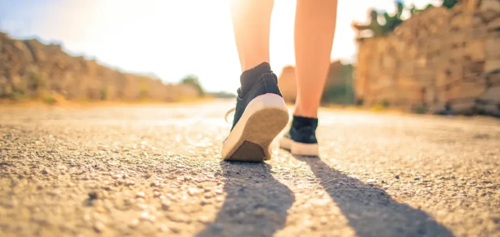 Help anxiety symptoms with mindful movement