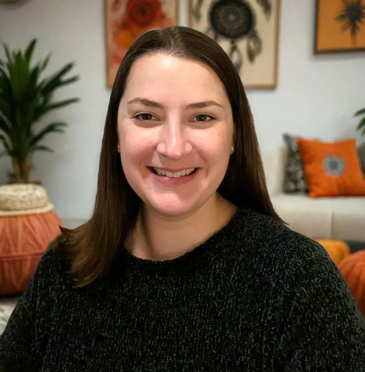 photo of Laura Greer who mainly deals with Trauma Therapy, Group Therapy. Montgomery CG