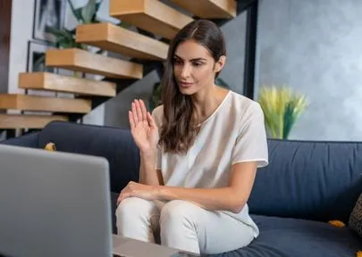 benefits and drawbacks of online therapy