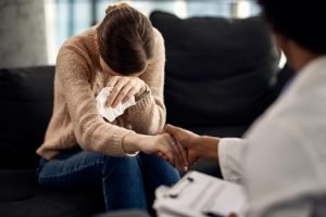 Trauma therapy in Charlotte, NC for woman suffering from PTSD